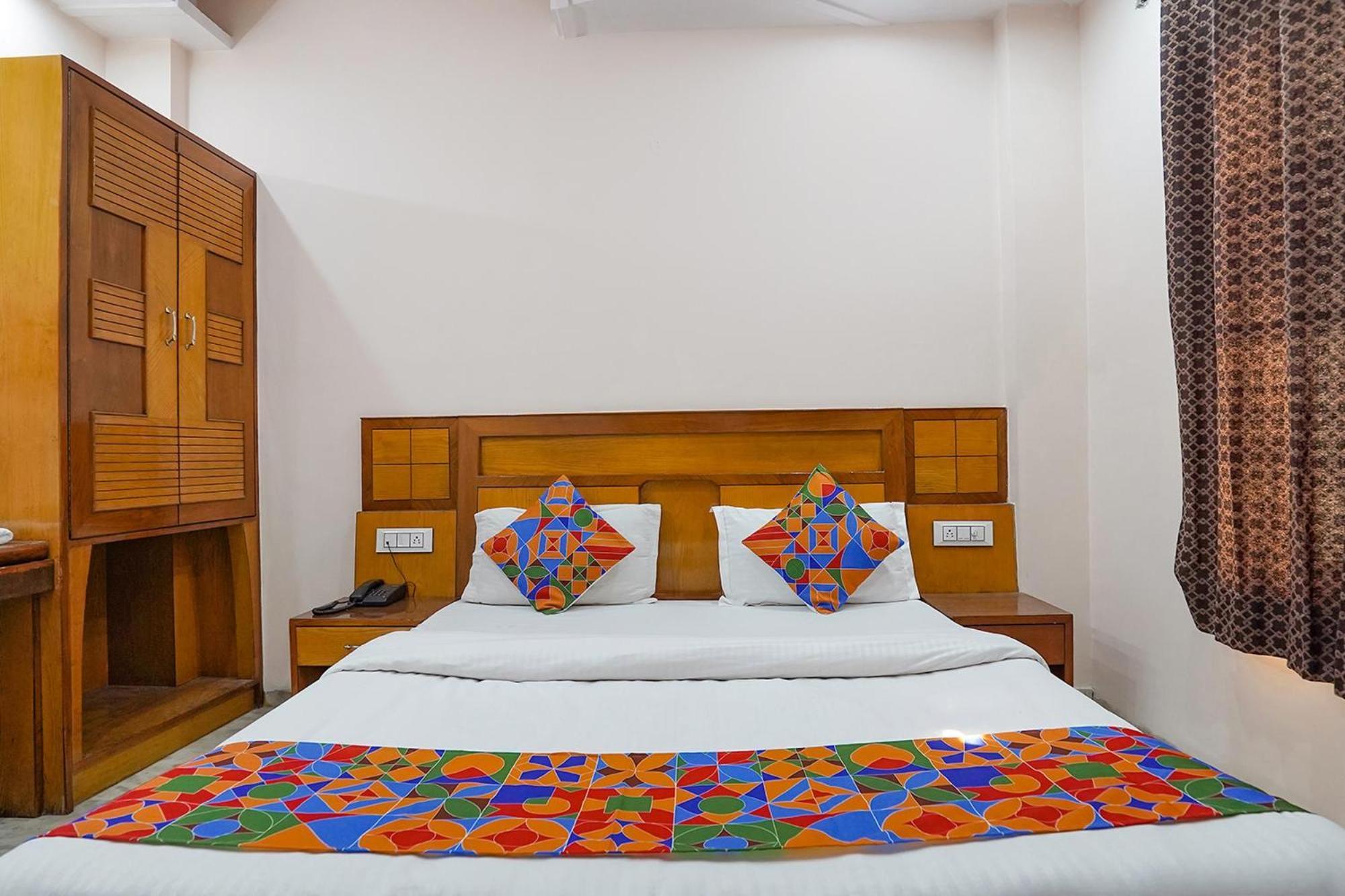 Fabhotel De Gold New Delhi Eksteriør billede